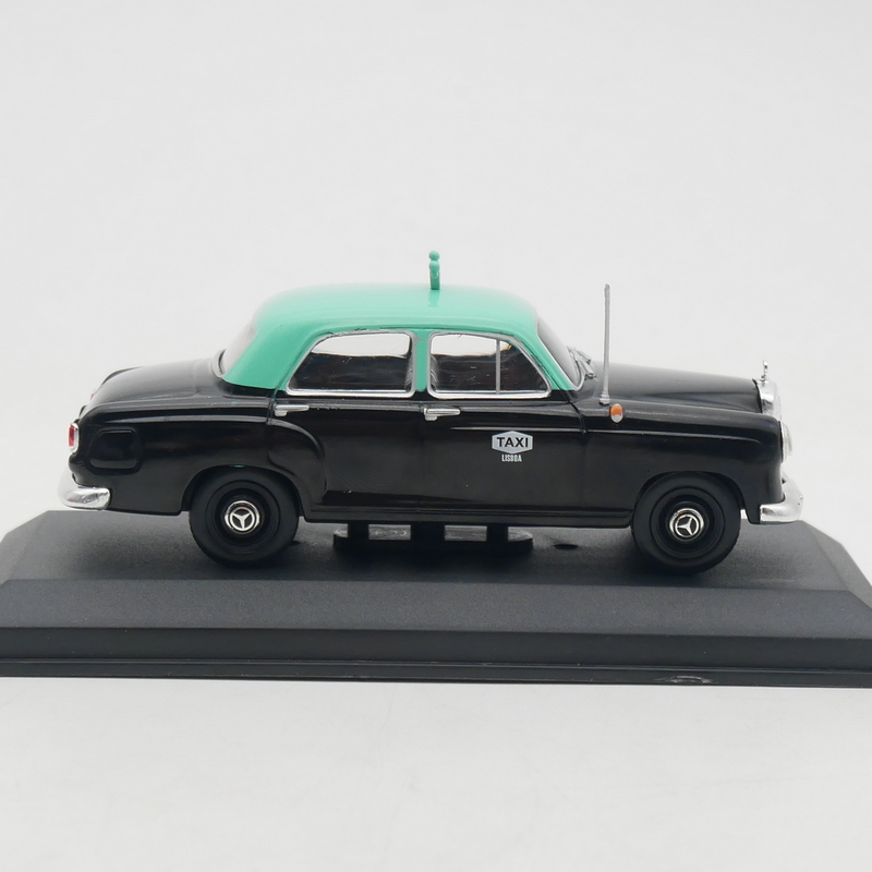 IXO 1:43 โมเดลรถเบนซ์ 180D ปี  - Vintage Collectible & Vintage Dolls บทวิจารณ์และราคา